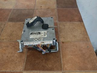 bontott TOYOTA YARIS Motorvezérlő