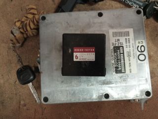 bontott TOYOTA YARIS Motorvezérlő