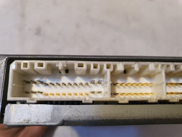 bontott TOYOTA YARIS Motorvezérlő