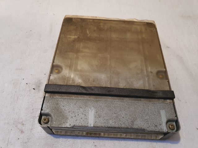 bontott TOYOTA YARIS Motorvezérlő