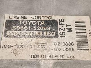 bontott TOYOTA YARIS Motorvezérlő