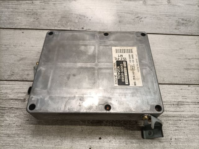 bontott TOYOTA YARIS Motorvezérlő