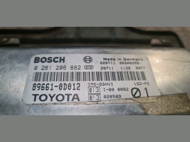 bontott TOYOTA YARIS Motorvezérlő