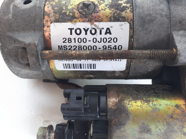 bontott TOYOTA YARIS Önindító