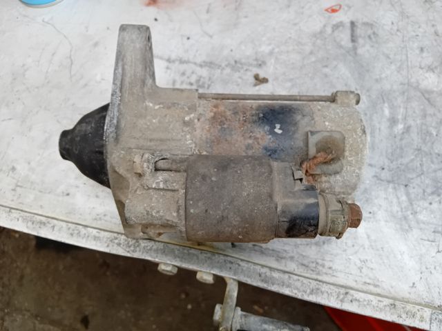 bontott TOYOTA YARIS Önindító