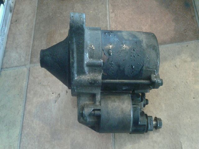 bontott TOYOTA YARIS Önindító