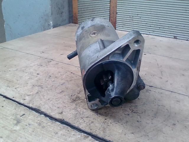 bontott TOYOTA YARIS Önindító