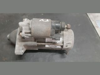 bontott TOYOTA YARIS Önindító