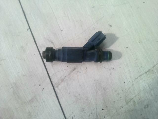 bontott TOYOTA YARIS Porlasztó (1 db)