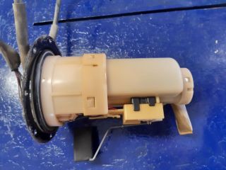 bontott TOYOTA YARIS Üzemanyagszint Jeladó