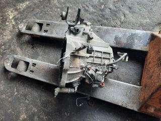 bontott TOYOTA YARIS Váltó (Mechanikus)