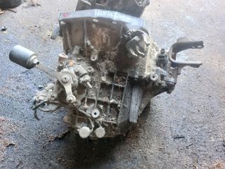 bontott TOYOTA YARIS Váltó (Mechanikus)