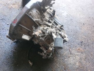 bontott TOYOTA YARIS Váltó (Mechanikus)