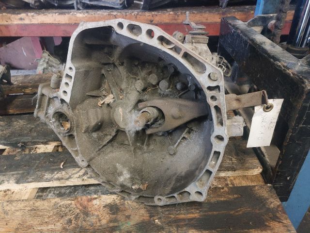 bontott TOYOTA YARIS Váltó (Mechanikus)