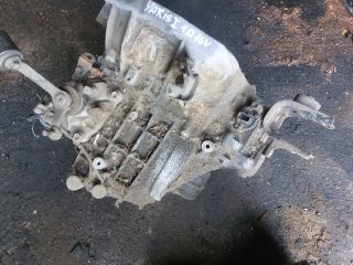 bontott TOYOTA YARIS Váltó (Mechanikus)