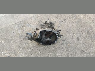 bontott TOYOTA YARIS Váltó (Mechanikus)