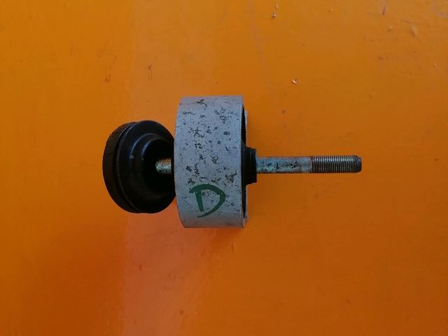 bontott TOYOTA YARIS Váltó Tartó Bak (Pozíciófüggetlen)