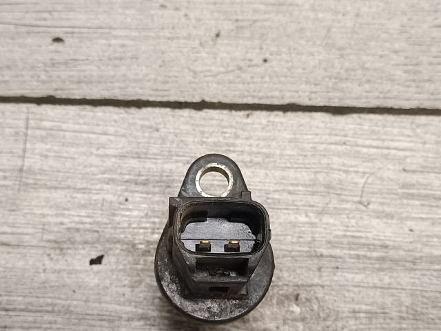 bontott TOYOTA YARIS Vezérműtengely Fordulatszám Jeladó