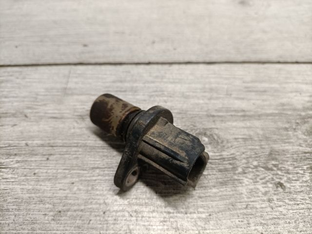 bontott TOYOTA YARIS Vezérműtengely Fordulatszám Jeladó