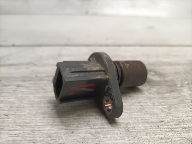 bontott TOYOTA YARIS Vezérműtengely Fordulatszám Jeladó