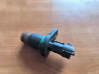 bontott TOYOTA YARIS Vezérműtengely Fordulatszám Jeladó