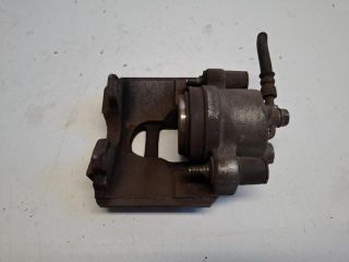 bontott TOYOTA YARIS Bal első Féknyereg Munkahengerrel