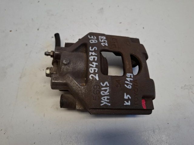 bontott TOYOTA YARIS Bal első Féknyereg Munkahengerrel