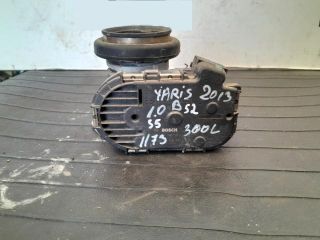 bontott TOYOTA YARIS Fojtószelep (Elektromos)