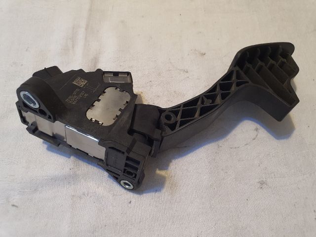 bontott TOYOTA YARIS Gázpedál (Elektromos)