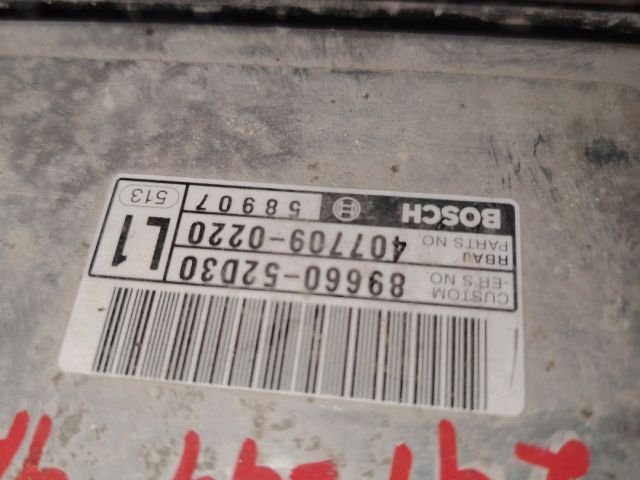 bontott TOYOTA YARIS Motorvezérlő