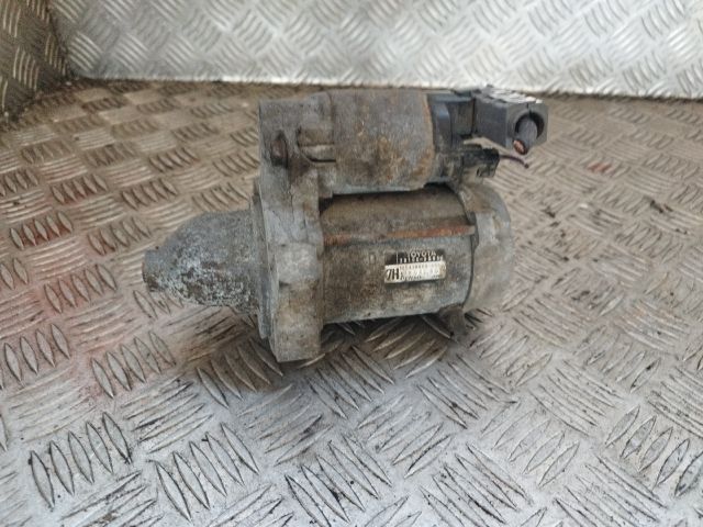 bontott TOYOTA YARIS Önindító