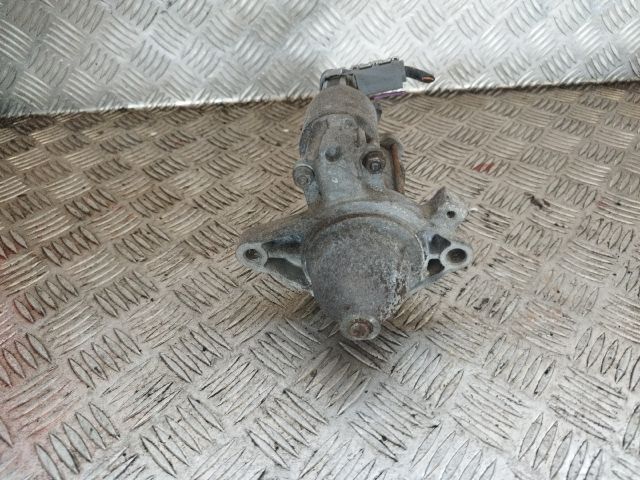 bontott TOYOTA YARIS Önindító