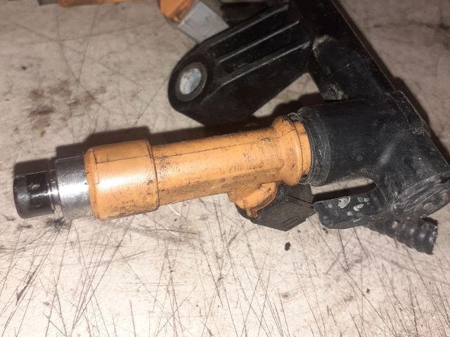 bontott TOYOTA YARIS Porlasztó (1 db)