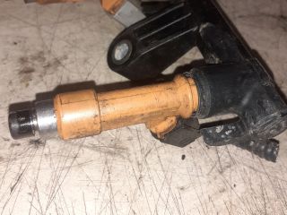 bontott TOYOTA YARIS Porlasztó (1 db)