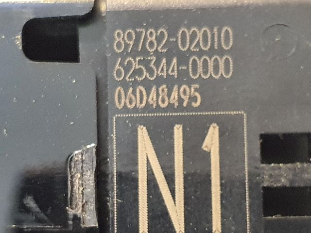 bontott TOYOTA YARIS Gyújtáskapcsoló Házzal