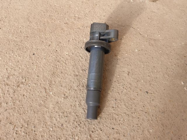 bontott TOYOTA YARIS Gyújtótrafó