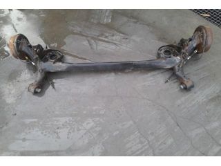 bontott TOYOTA YARIS Hátsó Bölcső