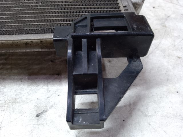 bontott TOYOTA YARIS Klímahűtő Radiátor