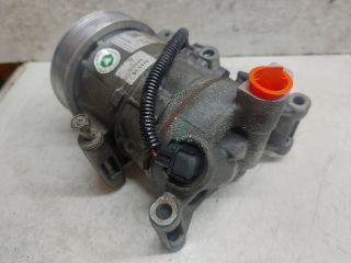 bontott TOYOTA YARIS Klímakompresszor