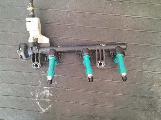 bontott TOYOTA YARIS Közösnyomócső