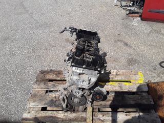 bontott TOYOTA YARIS Motor (Fűzött blokk hengerfejjel)