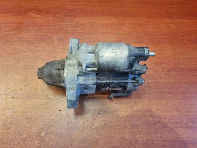 bontott TOYOTA YARIS Önindító