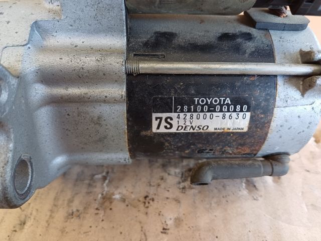bontott TOYOTA YARIS Önindító