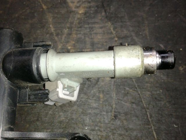 bontott TOYOTA YARIS Porlasztó (1 db)