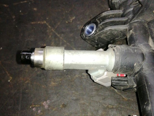 bontott TOYOTA YARIS Porlasztó (1 db)