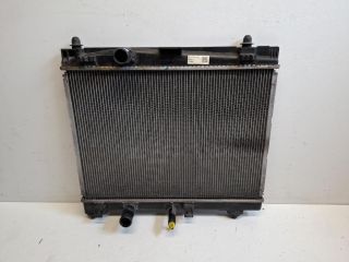 bontott TOYOTA YARIS Vízhűtő Radiátor (Klímás)