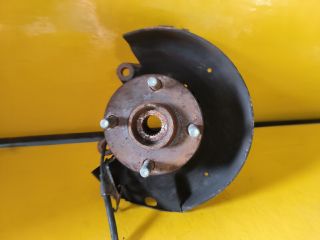 bontott TOYOTA YARIS Bal első Csonkállvány Kerékaggyal