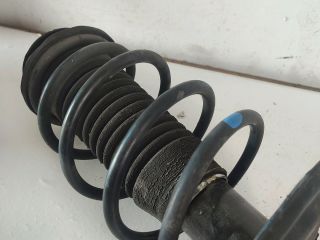 bontott TOYOTA YARIS Bal első Gólyaláb (Lengécsillapító, Rugó)