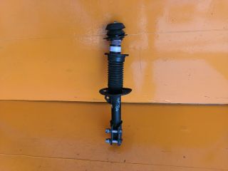 bontott TOYOTA YARIS Bal első Lengéscsillapító