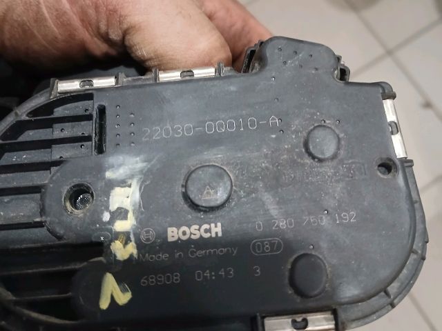 bontott TOYOTA YARIS Fojtószelep (Elektromos)